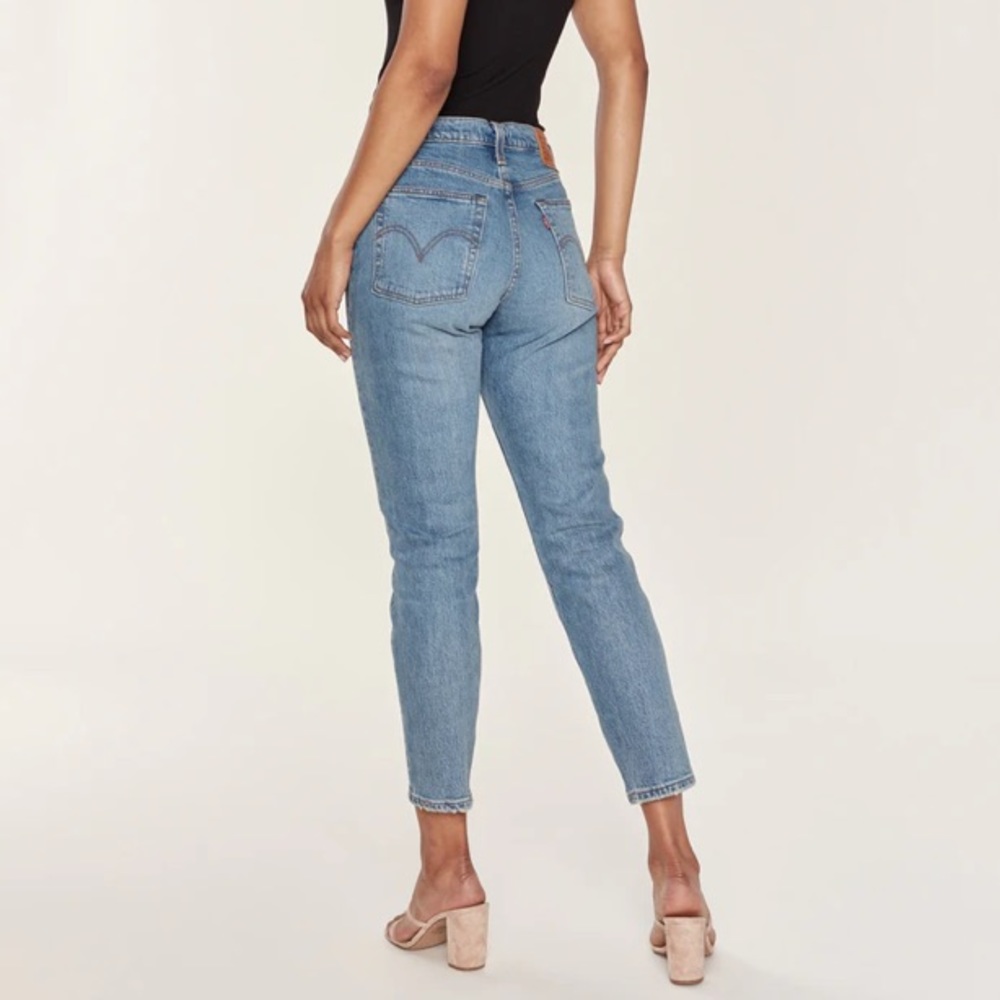 Levi’s Wedgie High Rise Cropped